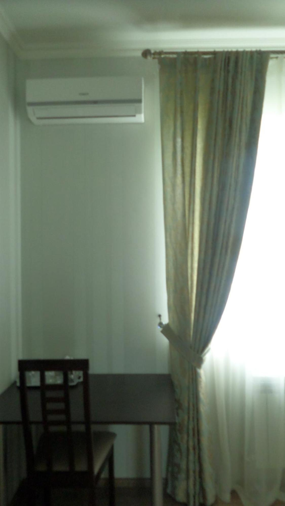 Royal Hotel Jarkov Habitación foto