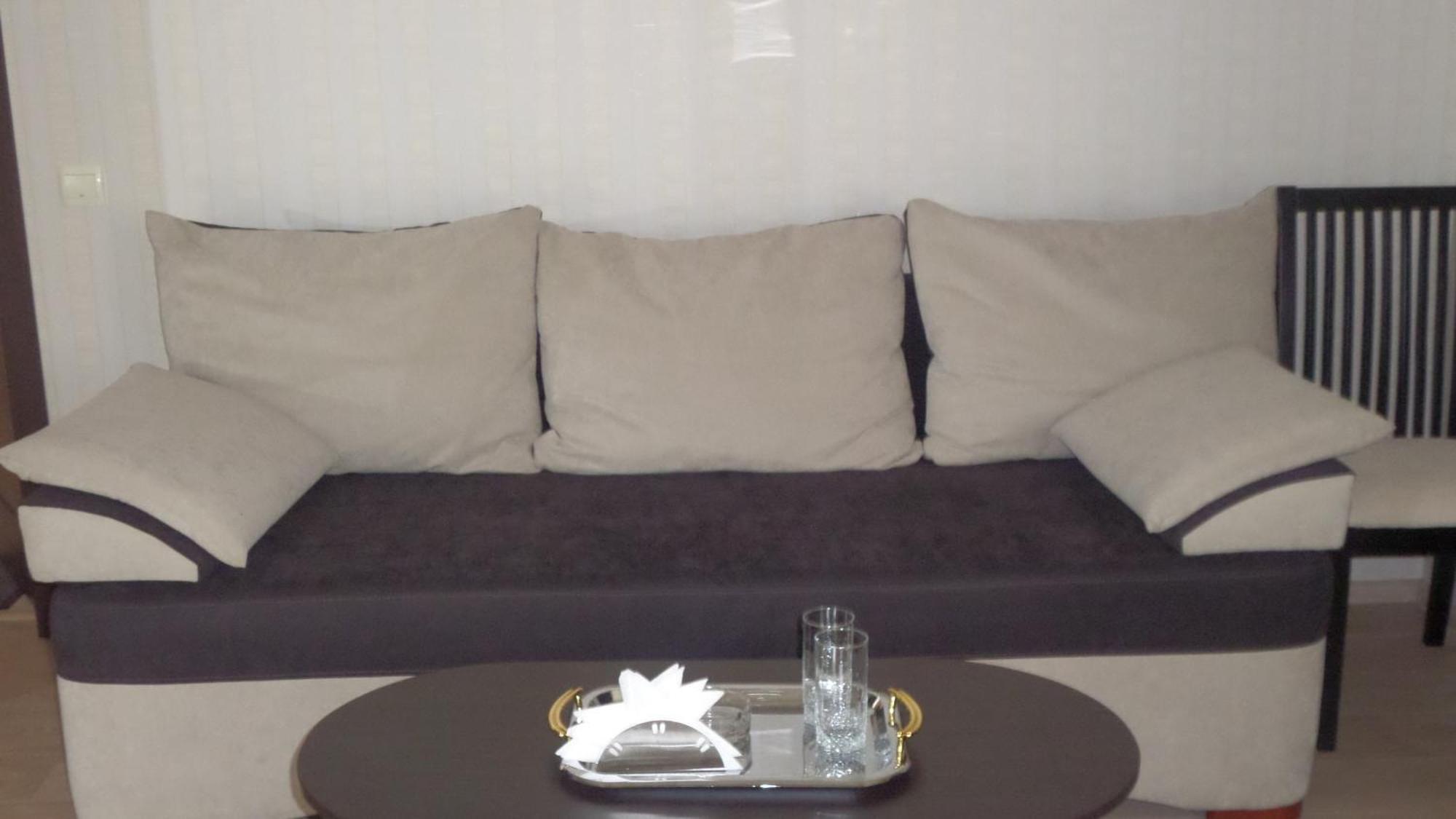 Royal Hotel Jarkov Habitación foto